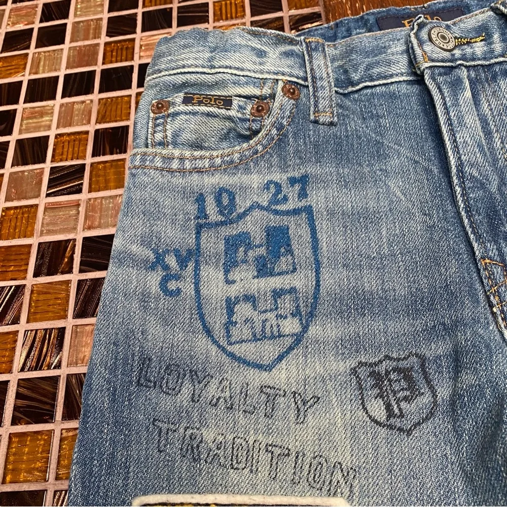 Ralph Lauren The Sullivan Slim Patch Graffiti Jeans